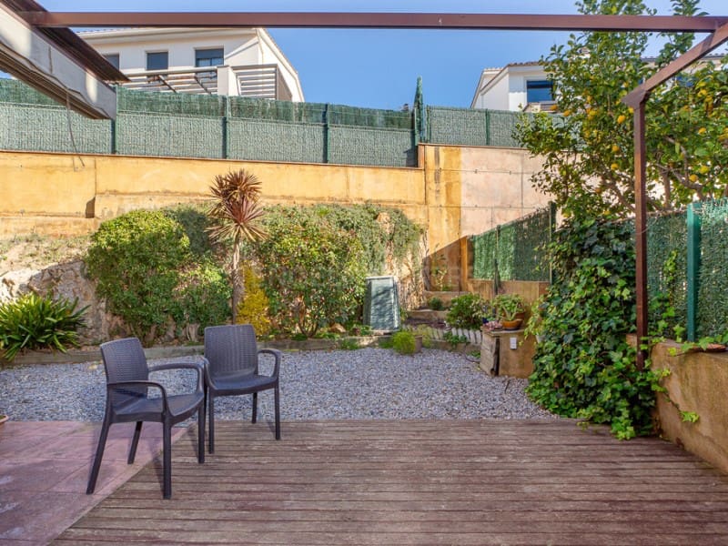 5 soveværelse Semi-Rækkehus til salg i Palamos med garage - € 635.000 (Ref: 8743665)