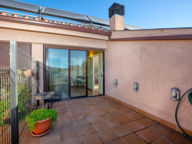 5 soveværelse Semi-Rækkehus til salg i Palamos med garage - € 635.000 (Ref: 8743665)