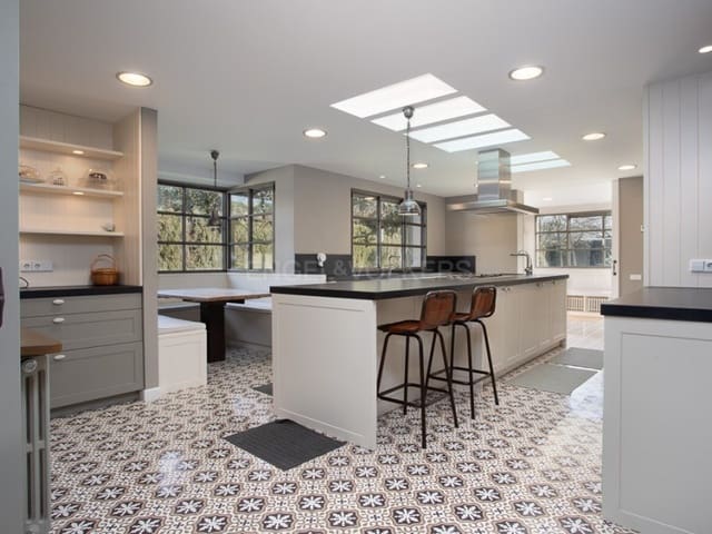 10 makuuhuone Huvila myytävänä paikassa Maçanet de la Selva mukana uima-altaan 
autotalli - 1 650 000 € (Ref: 8748268)