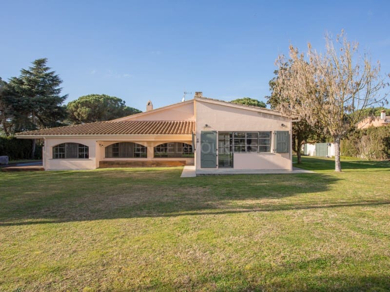 10 soveværelse Villa til salg i Macanet de la Selva med swimmingpool garage - € 1.650.000 (Ref: 8748268)