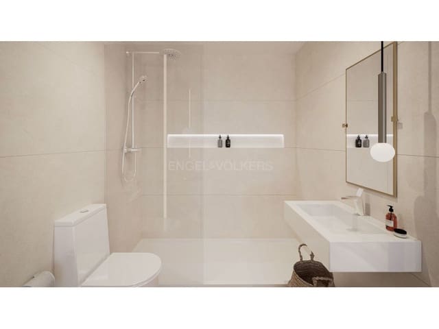 4 bedroom Townhouse for sale in Hostalric with garage - € 330,000 (Ref: 8770468)