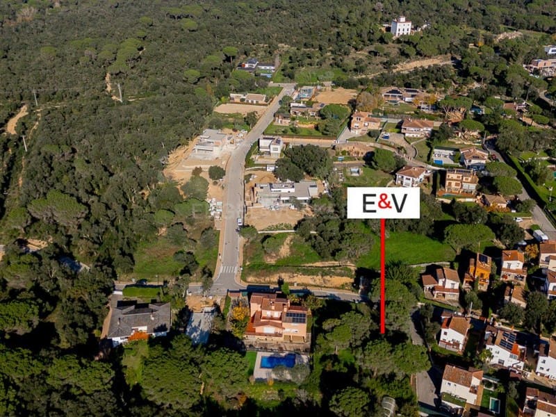 Grunde uden byggetilladelser til salg i Santa Cristina d'Aro - € 250.000 (Ref: 8773959)