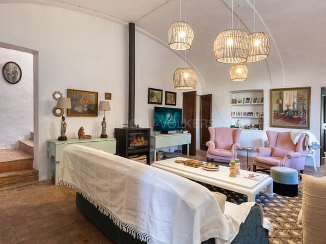 7 bedroom Villa for sale in Rupià - € 760,000 (Ref: 8799705)