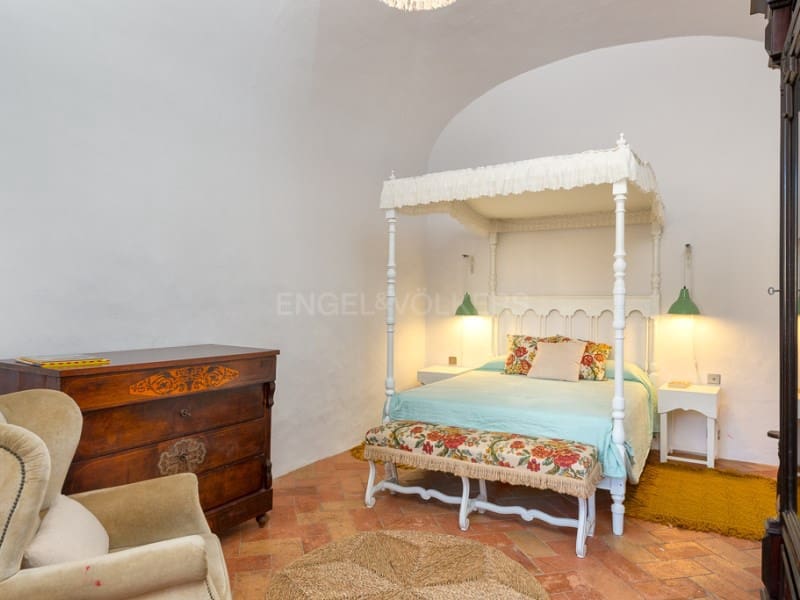 7 quarto Moradia para venda em Rupia - 760 000 € (Ref: 8799705)