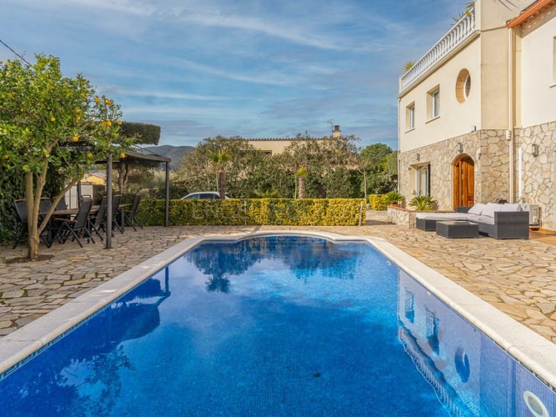 5 sovrum Villa till salu i Calonge i Sant Antoni med pool - 930 000 € (Ref: 8818196)