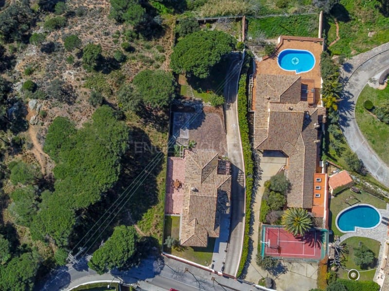 4 soveværelse Villa til salg i Sant Feliu de Guixols med garage - € 1.600.000 (Ref: 8863311)