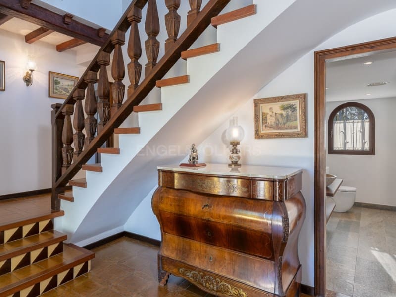 4 soveværelse Villa til salg i Sant Feliu de Guixols med garage - € 1.600.000 (Ref: 8863311)