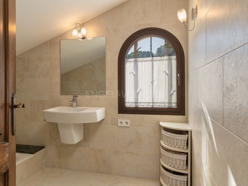 4 soveværelse Villa til salg i Sant Feliu de Guixols med garage - € 1.600.000 (Ref: 8863311)