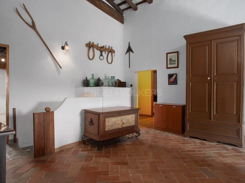 7 makuuhuone Maalaistalo myytävänä paikassa Santa Cristina d'Aro - 1 550 000 € (Ref: 8863314)