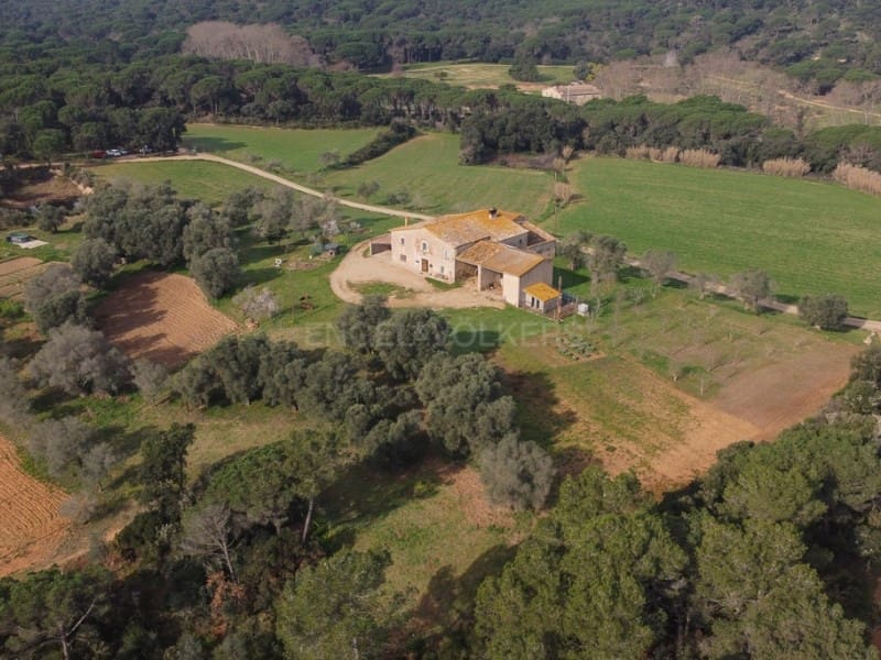 7 makuuhuone Maalaistalo myytävänä paikassa Santa Cristina d'Aro - 1 550 000 € (Ref: 8863314)