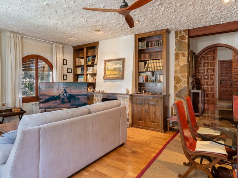 5 soverom Villa til salgs i Santa Cristina d'Aro med svømmebasseng garasje - € 1 290 000 (Ref: 8875724)