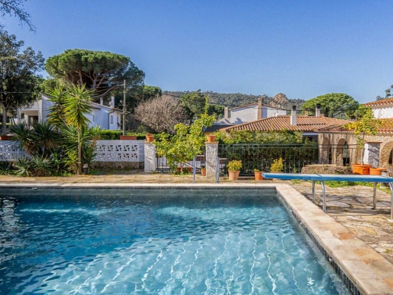 5 soverom Villa til salgs i Santa Cristina d'Aro med svømmebasseng garasje - € 1 290 000 (Ref: 8875724)