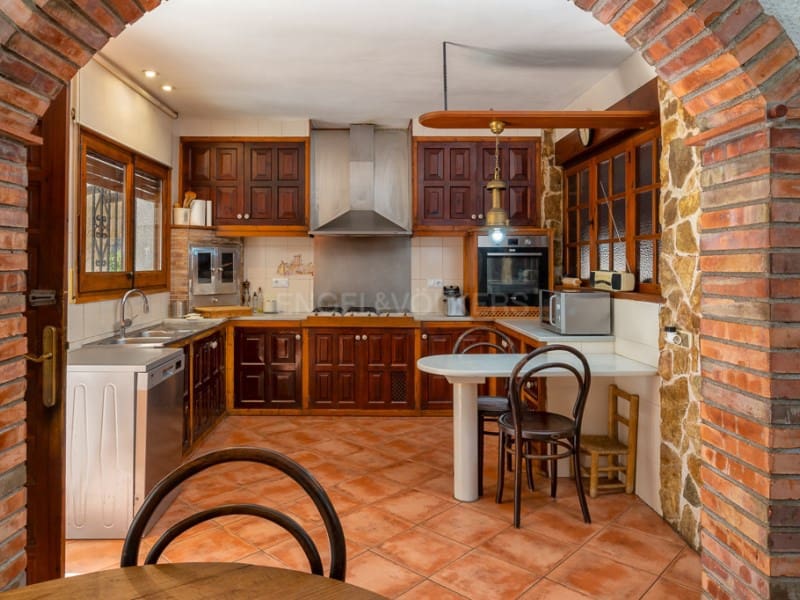 5 soverom Villa til salgs i Santa Cristina d'Aro med svømmebasseng garasje - € 1 290 000 (Ref: 8875724)