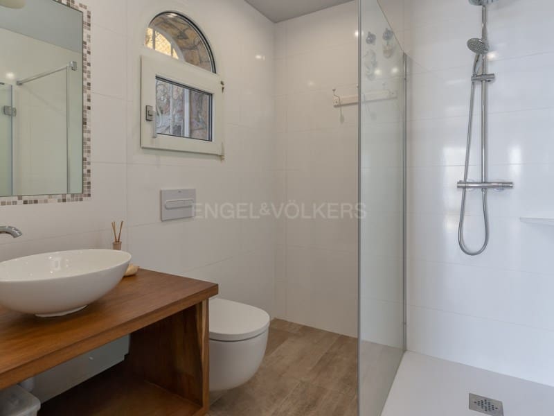 5 soveværelse Villa til salg i Lloret de Mar med swimmingpool garage - € 1.847.000 (Ref: 8893706)