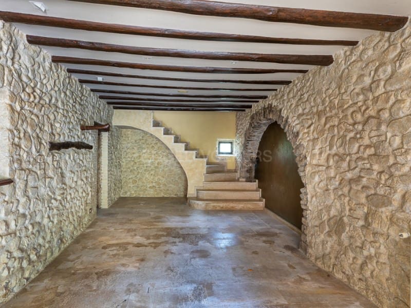 4 soveværelse Finca/Landehus til salg i La Pera med swimmingpool - € 990.000 (Ref: 8894972)