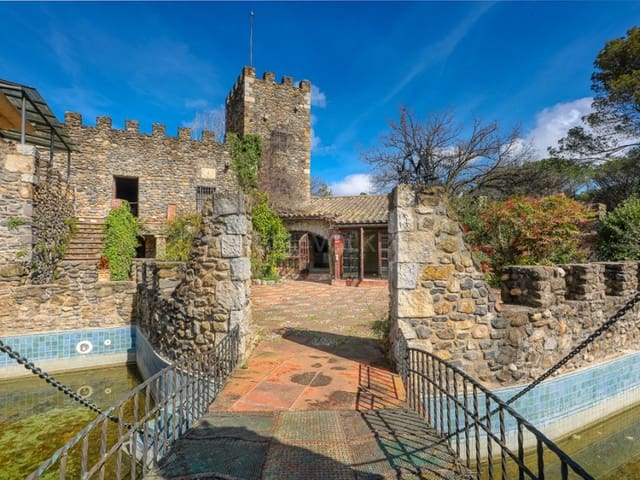 4 Zimmer Finca/Landgut zu verkaufen in La Pera mit Pool - 990.000 € (Ref: 8894972)