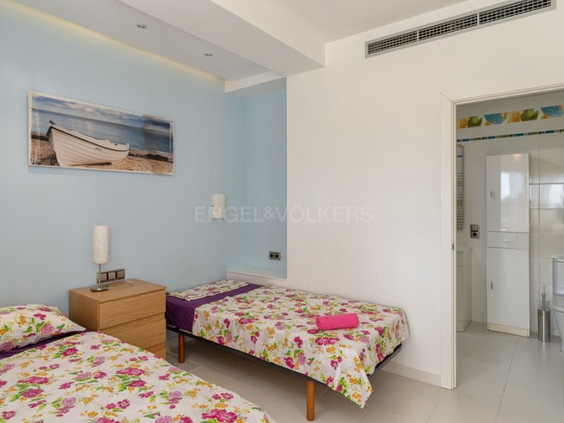 4 soverom Villa til salgs i Blanes - € 1 450 000 (Ref: 8903035)