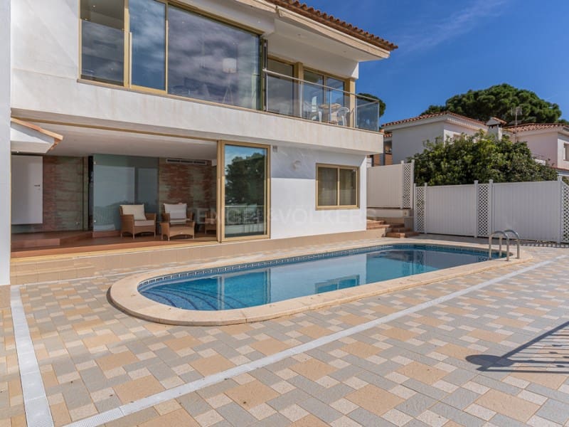 4 soverom Villa til salgs i Blanes - € 1 450 000 (Ref: 8903035)