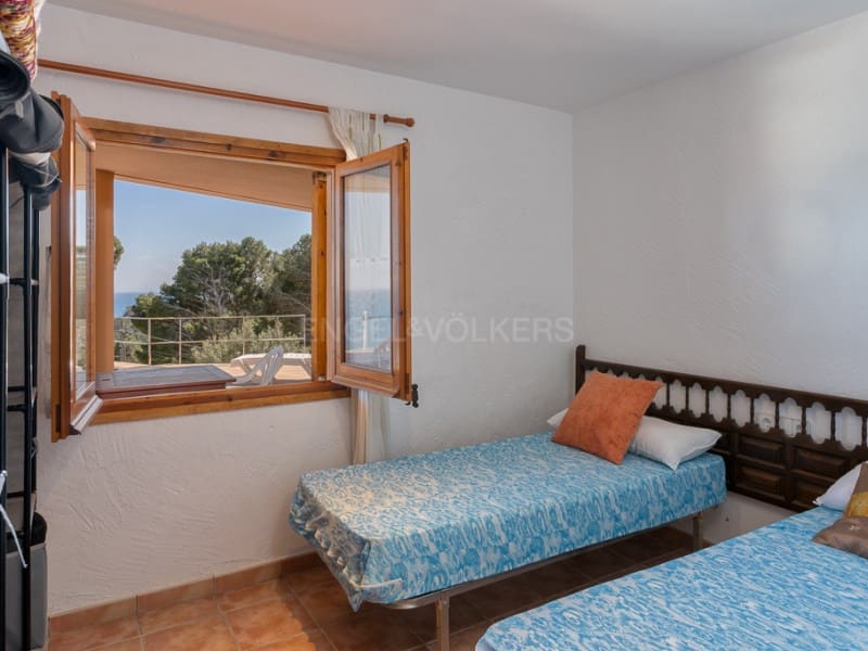 5 sypialnia Willa na sprzedaż w Begur z basenem garażem - 950 000 € (Ref: 8911977)