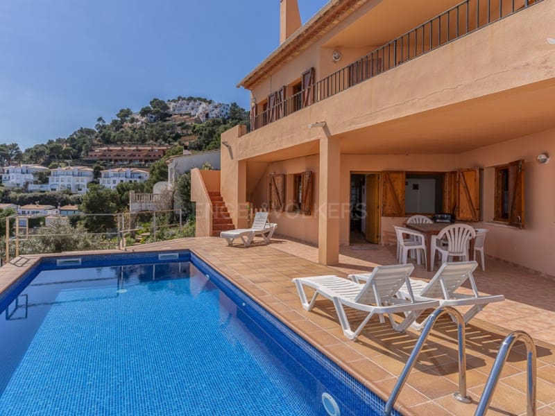 5 sypialnia Willa na sprzedaż w Begur z basenem garażem - 950 000 € (Ref: 8911977)