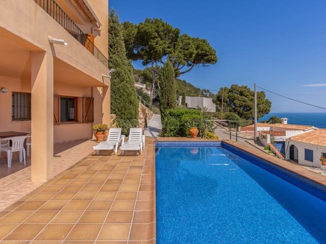 5 bedroom Villa for sale in Begur with pool garage - € 950,000 (Ref: 8911977)