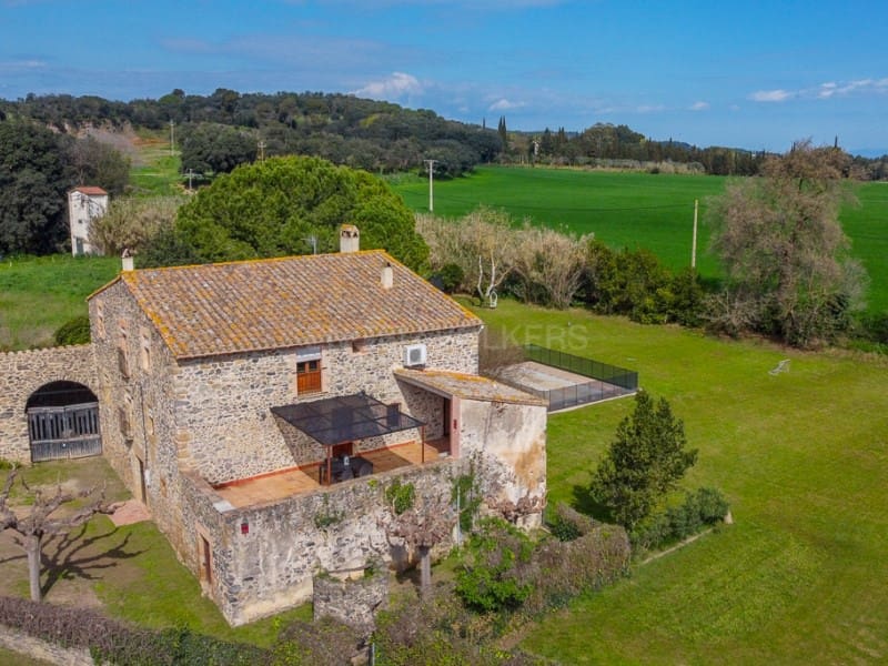 8 soveværelse Finca/Landehus til salg i Rupia med swimmingpool - € 1.275.000 (Ref: 8913492)