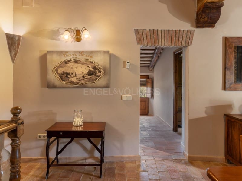 8 soveværelse Finca/Landehus til salg i Rupia med swimmingpool - € 1.275.000 (Ref: 8913492)