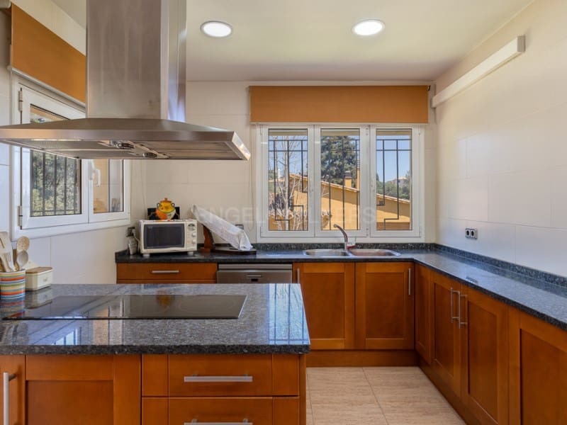 5 soveværelse Villa til salg i Platja d'Aro med swimmingpool garage - € 1.150.000 (Ref: 8915624)