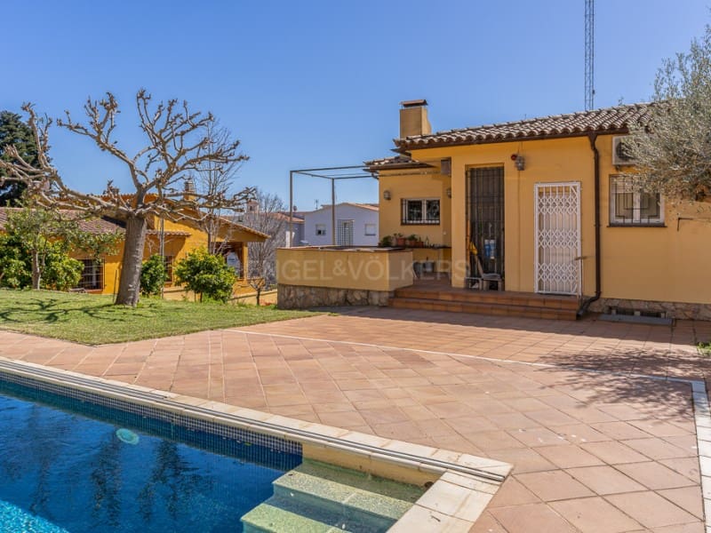 5 soveværelse Villa til salg i Platja d'Aro med swimmingpool garage - € 1.150.000 (Ref: 8915624)