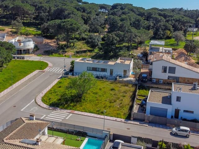 Undeveloped Land for sale in Santa Cristina d'Aro - € 198,000 (Ref: 8926791)