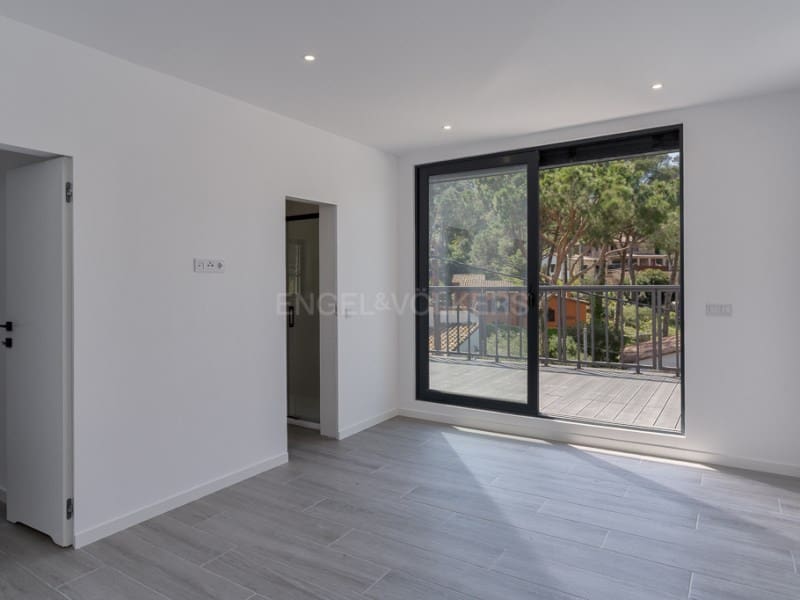 4 bedroom Villa for sale in Begur with garage - € 620,000 (Ref: 8929101)