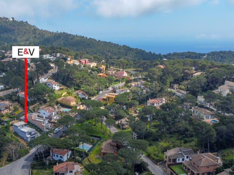 4 bedroom Villa for sale in Begur with garage - € 620,000 (Ref: 8929101)