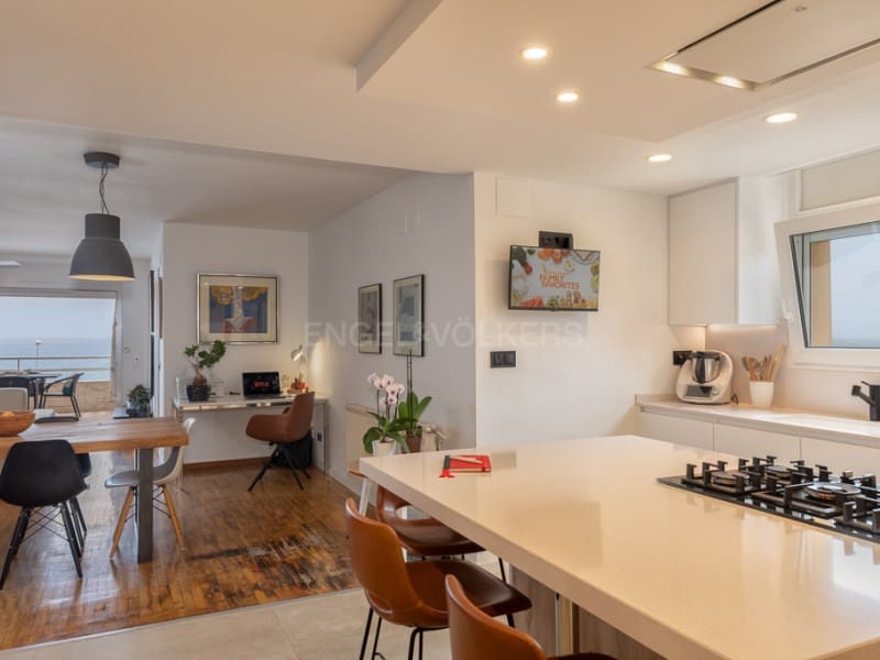 4 soveværelse Lejlighed til salg i Blanes med garage - € 650.000 (Ref: 8935469)