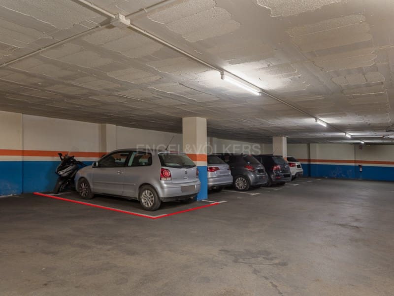 4 soveværelse Lejlighed til salg i Blanes med garage - € 650.000 (Ref: 8935469)