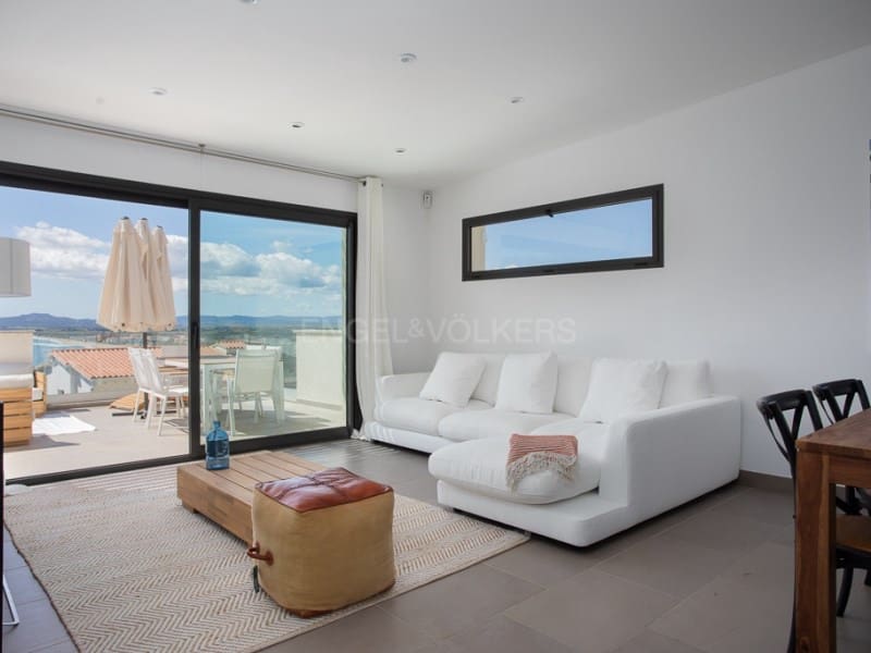 3 bedroom Villa for sale in L'Estartit with pool garage - € 740,000 (Ref: 8950886)