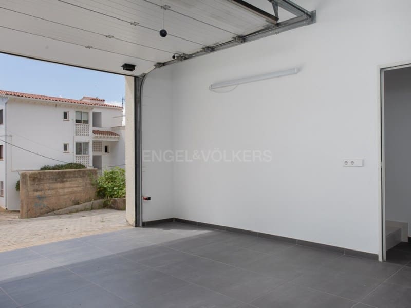 3 bedroom Villa for sale in L'Estartit with pool garage - € 740,000 (Ref: 8950886)