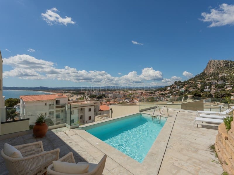 3 bedroom Villa for sale in L'Estartit with pool garage - € 740,000 (Ref: 8950886)