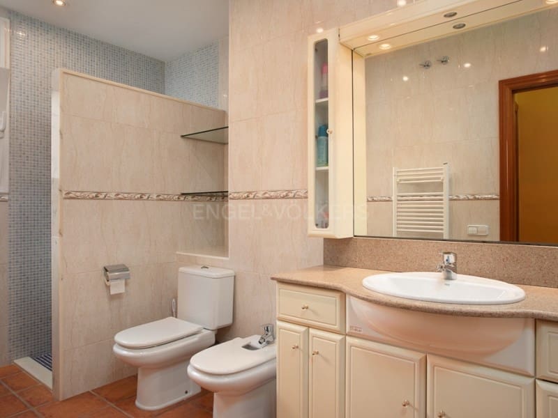 6 soveværelse Villa til salg i Vidreres - € 500.000 (Ref: 8957913)