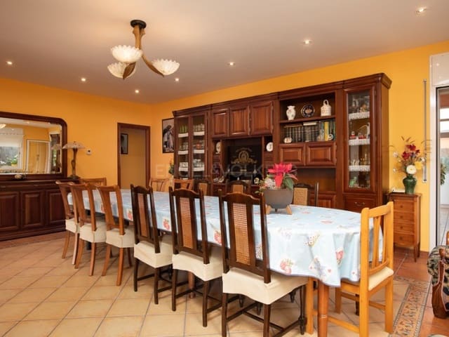 6 bedroom Villa for sale in El Mas Flassià, Vidreres - € 500,000 (Ref: 8957913)