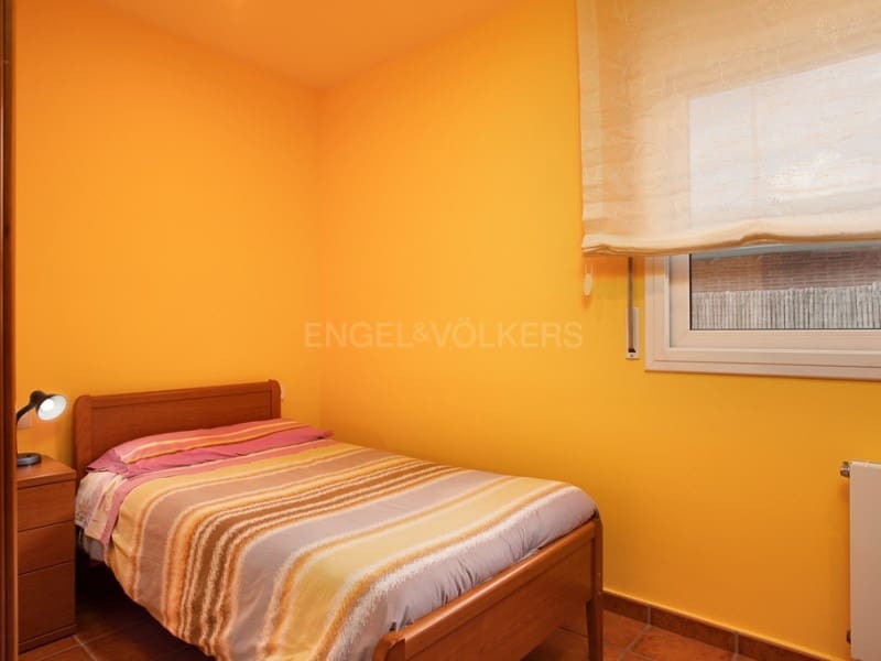 6 soveværelse Villa til salg i Vidreres - € 500.000 (Ref: 8957913)