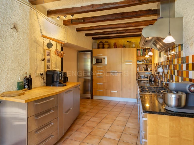 5 soveværelse Finca/Landehus til salg i Vall-llobrega med swimmingpool garage - € 1.585.000 (Ref: 8971374)