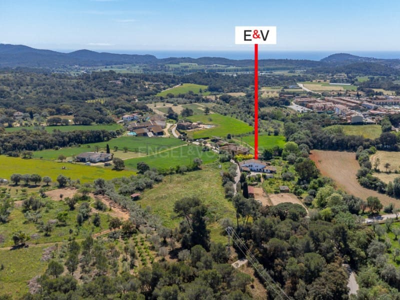 5 soveværelse Finca/Landehus til salg i Vall-llobrega med swimmingpool garage - € 1.585.000 (Ref: 8971374)