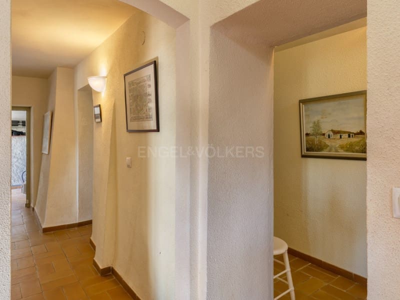 5 soveværelse Finca/Landehus til salg i Vall-llobrega med swimmingpool garage - € 1.585.000 (Ref: 8971374)