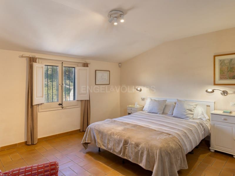 5 soveværelse Finca/Landehus til salg i Vall-llobrega med swimmingpool garage - € 1.585.000 (Ref: 8971374)