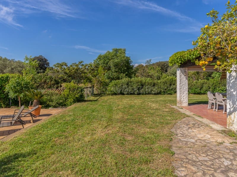 5 soveværelse Finca/Landehus til salg i Vall-llobrega med swimmingpool garage - € 1.585.000 (Ref: 8971374)