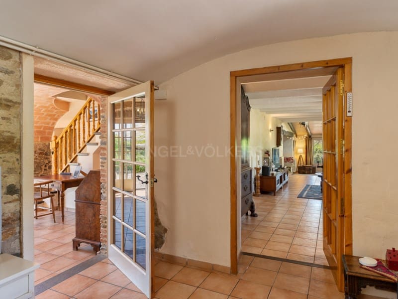 5 soveværelse Finca/Landehus til salg i Vall-llobrega med swimmingpool garage - € 1.585.000 (Ref: 8971374)