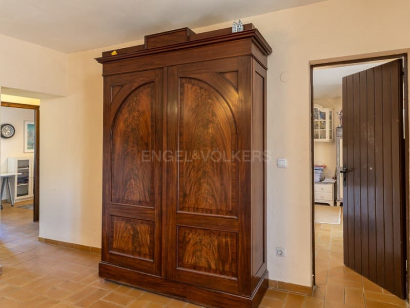 5 soveværelse Finca/Landehus til salg i Vall-llobrega med swimmingpool garage - € 1.585.000 (Ref: 8971374)