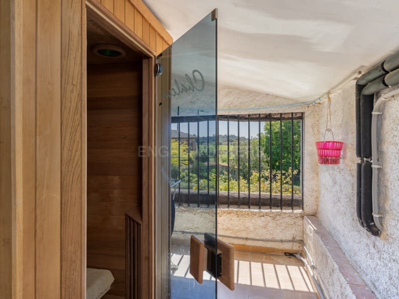 5 soveværelse Finca/Landehus til salg i Vall-llobrega med swimmingpool garage - € 1.585.000 (Ref: 8971374)