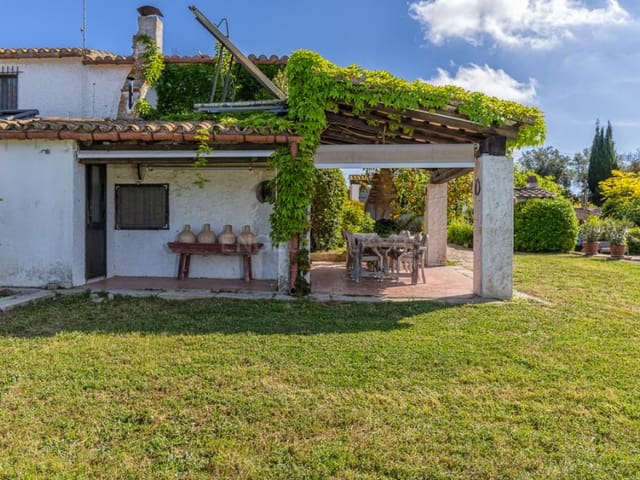 5 sypialnia Finka/Dom wiejski na sprzedaż w Vall-llobrega z basenem garażem - 1 585 000 € (Ref: 8971374)