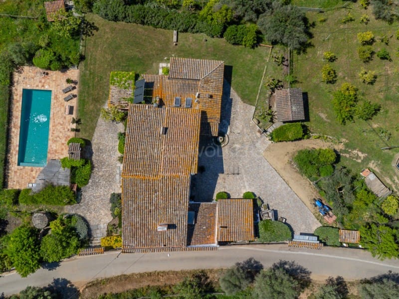 5 soveværelse Finca/Landehus til salg i Vall-llobrega med swimmingpool garage - € 1.585.000 (Ref: 8971374)